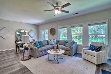 Julie II Living Room 1