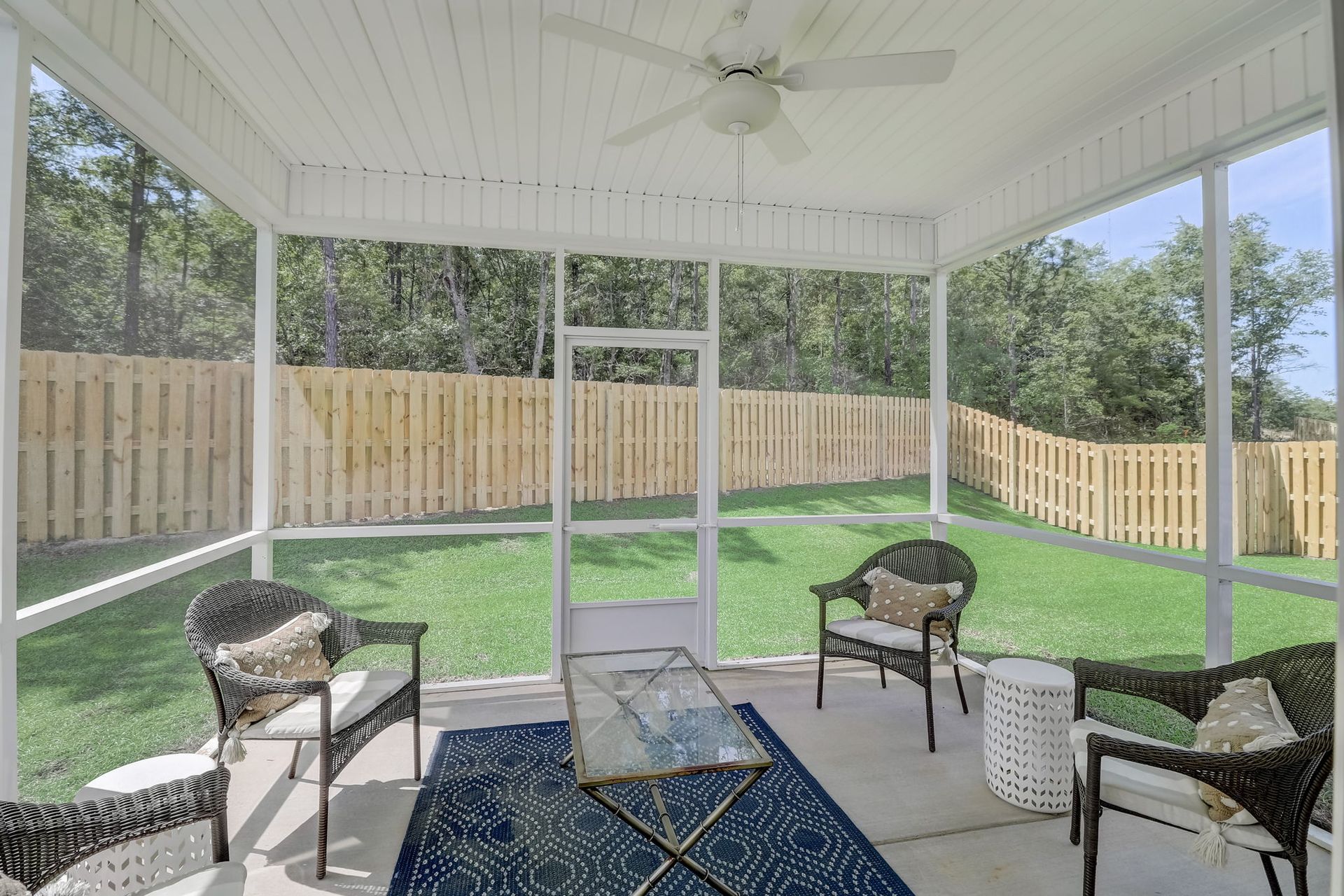 Devonshire II - Back Patio