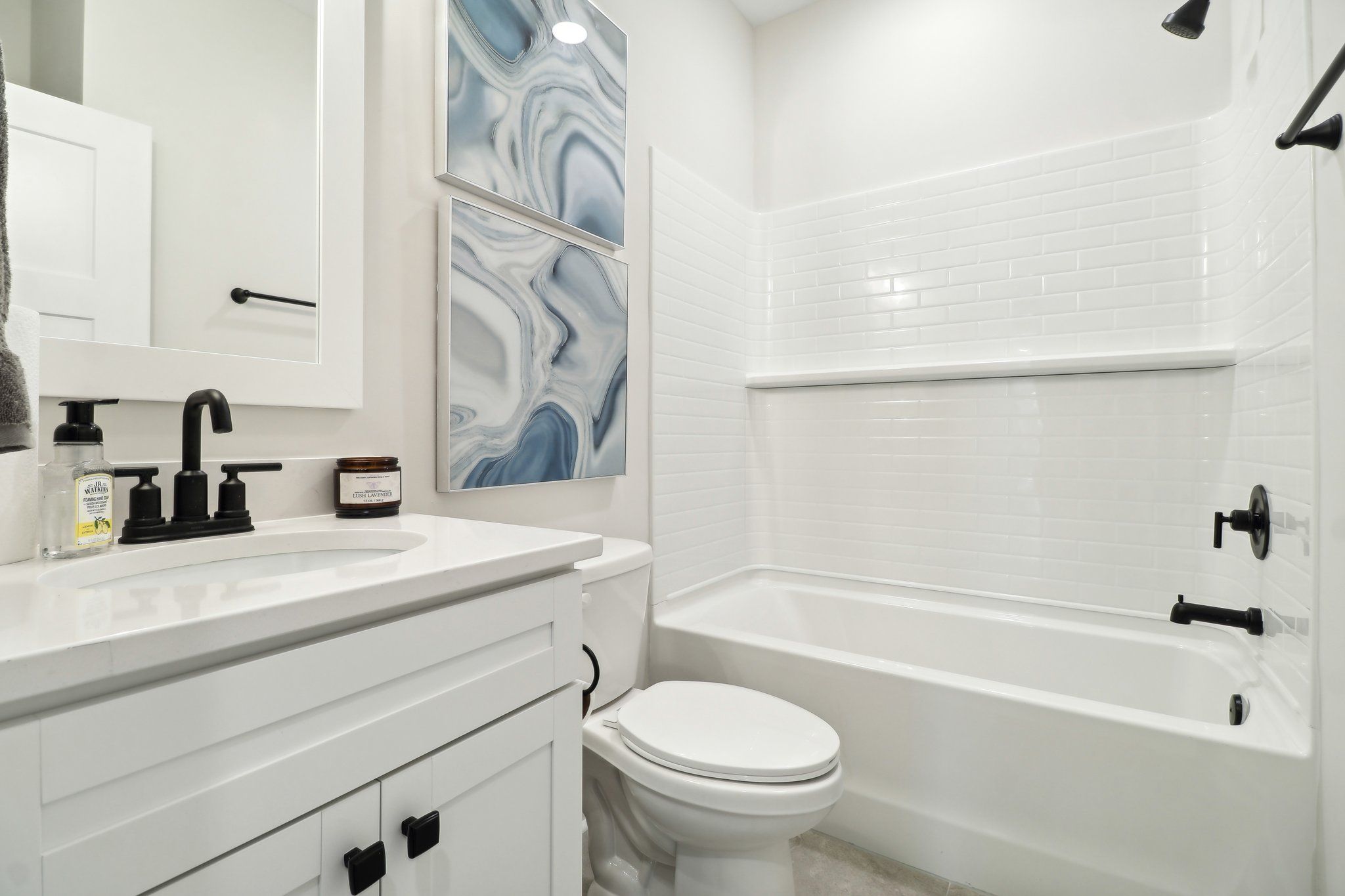 Wisteria II Bathroom