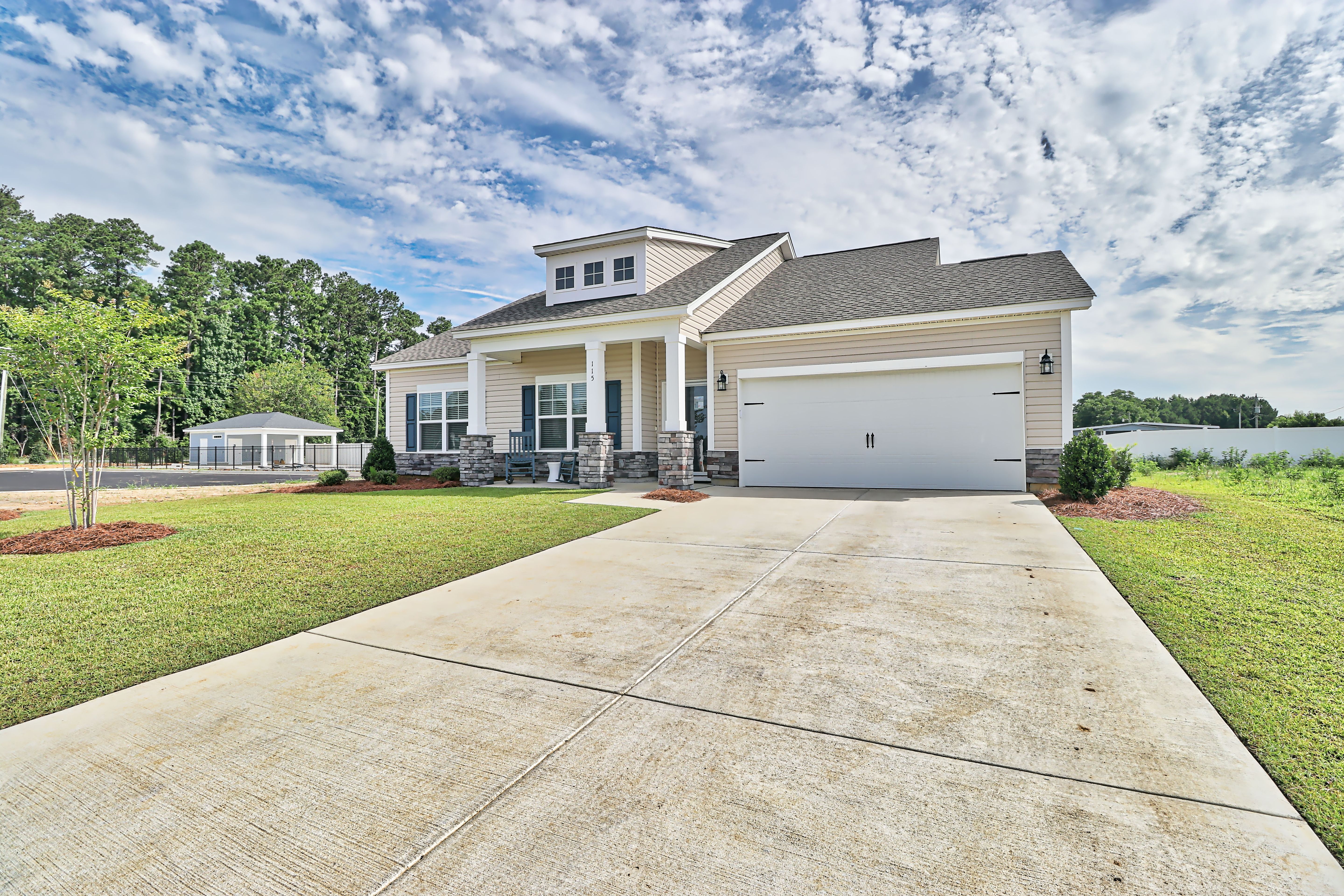 Olivia II Front Exterior 2