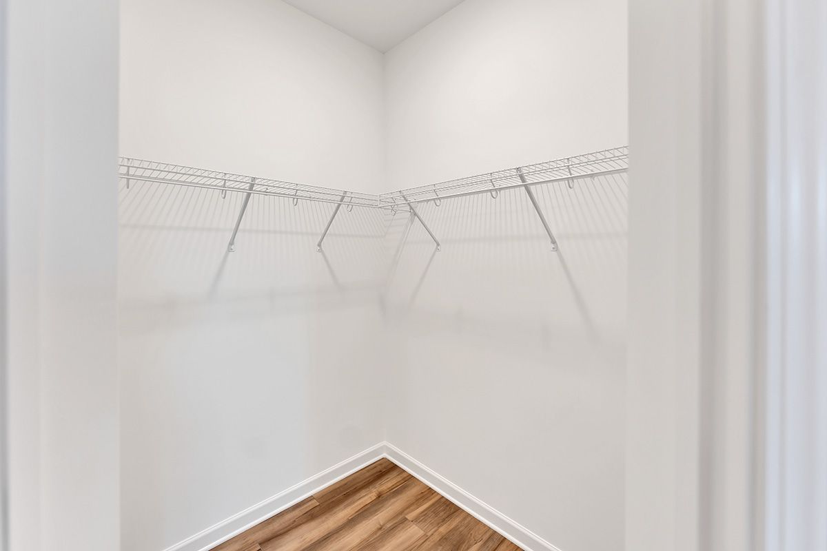 Blossom Primary Closet