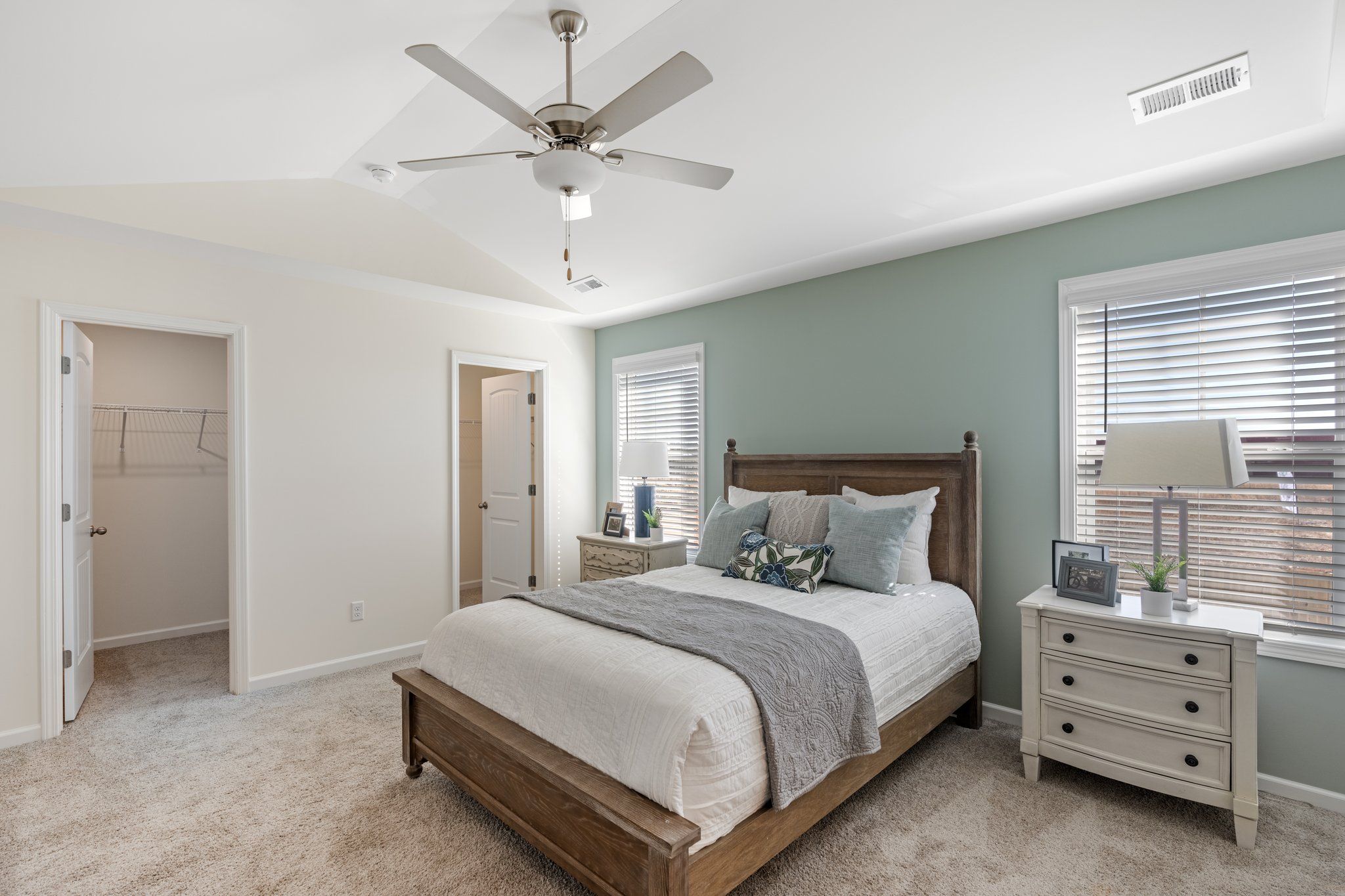 Benjamin - Primary Suite