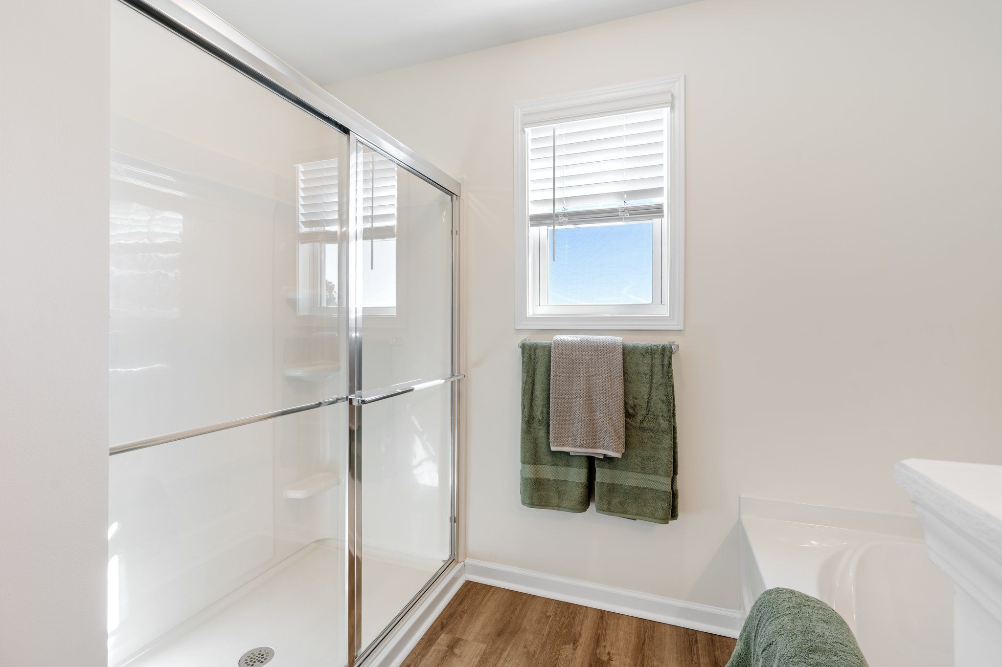 Benjamin - Primary Bath