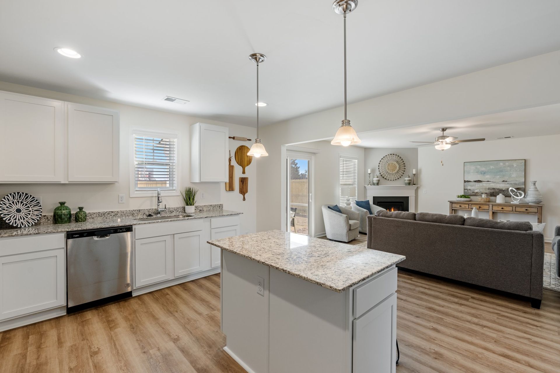 Benjamin - Kitchen