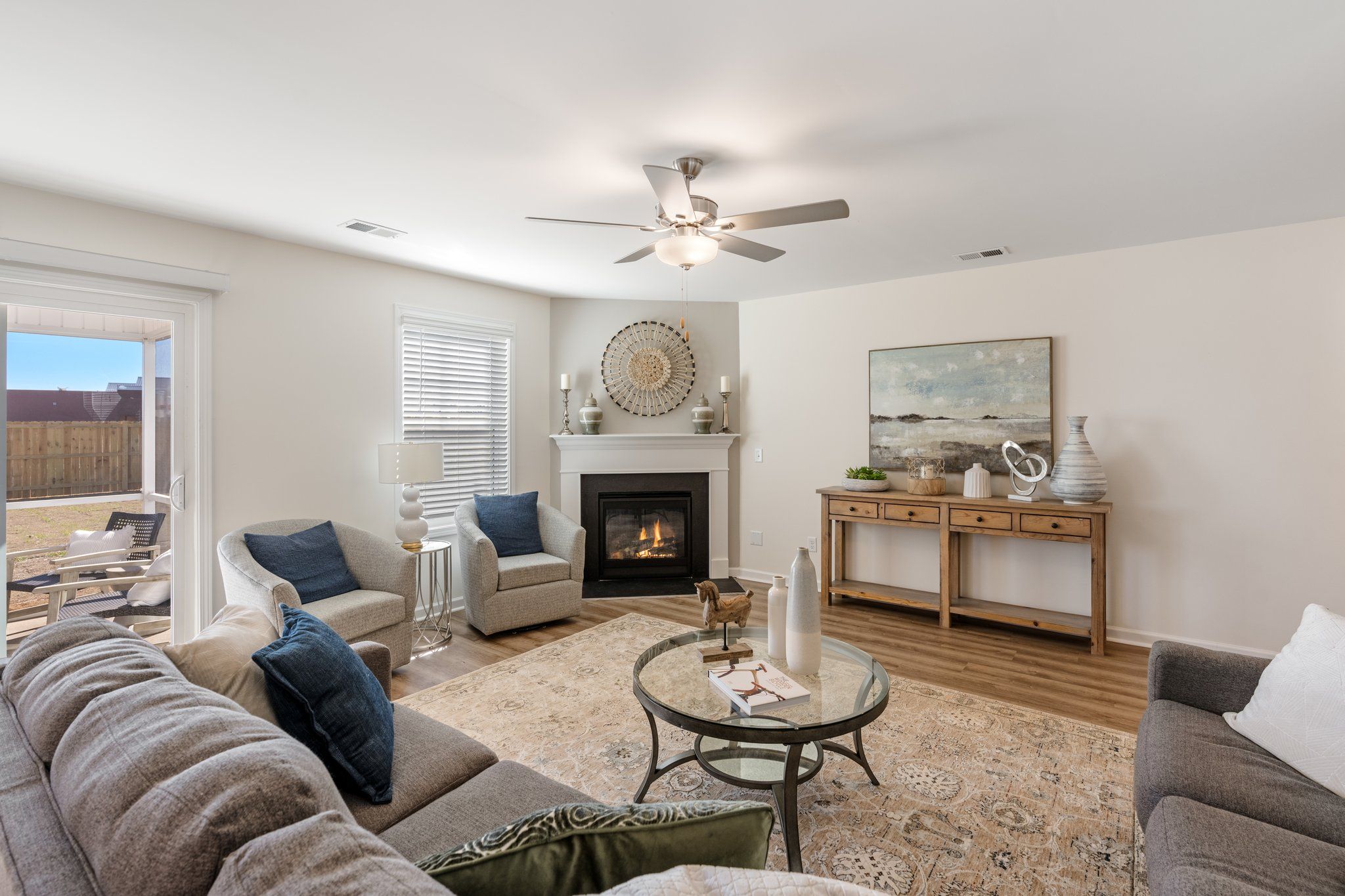 Benjamin - Great Room