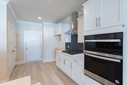 Barnard II Kitchen 2