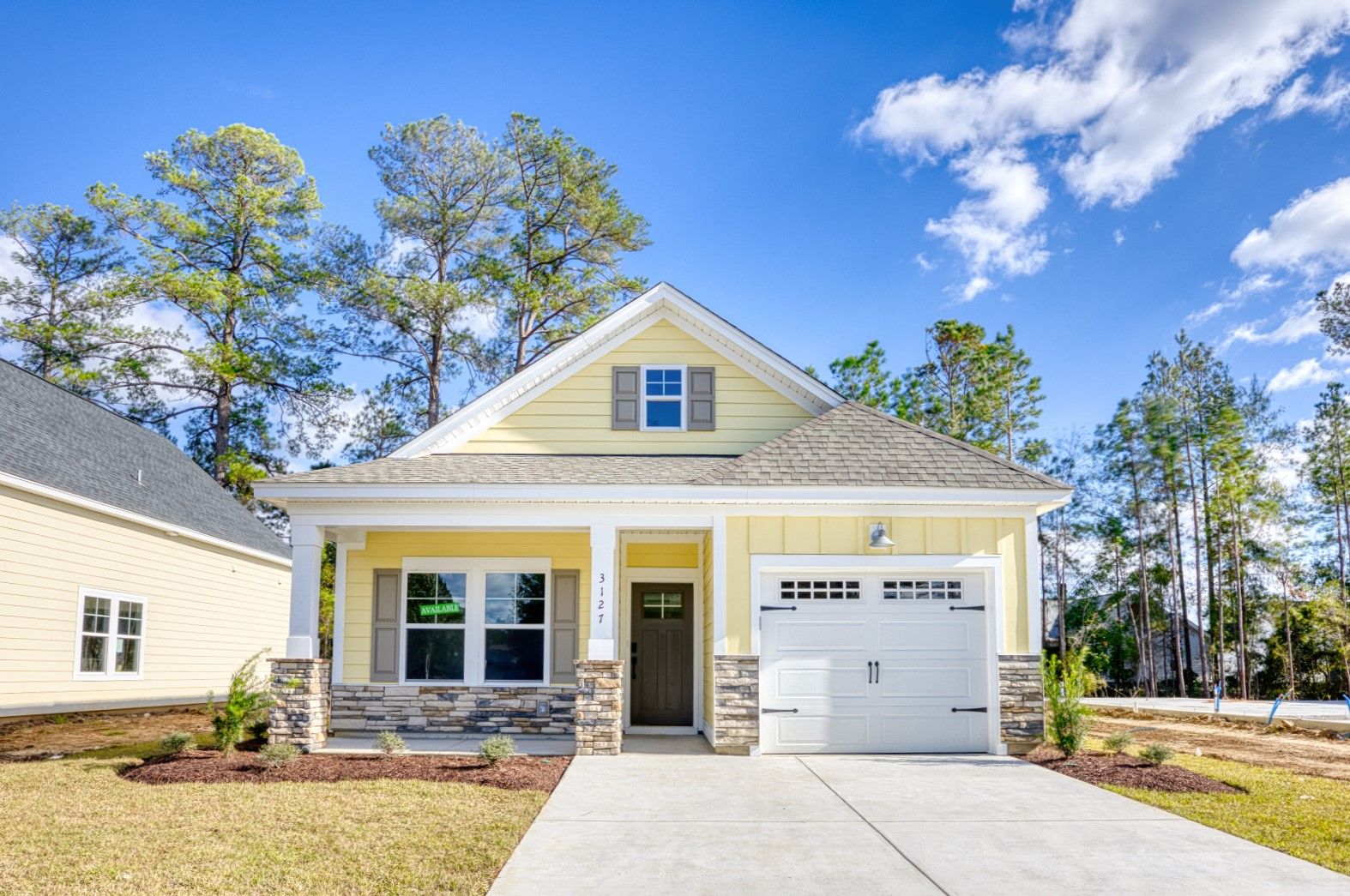 Glendale II Front Exterior 1