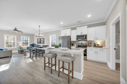 Glendale II Kitchen 1