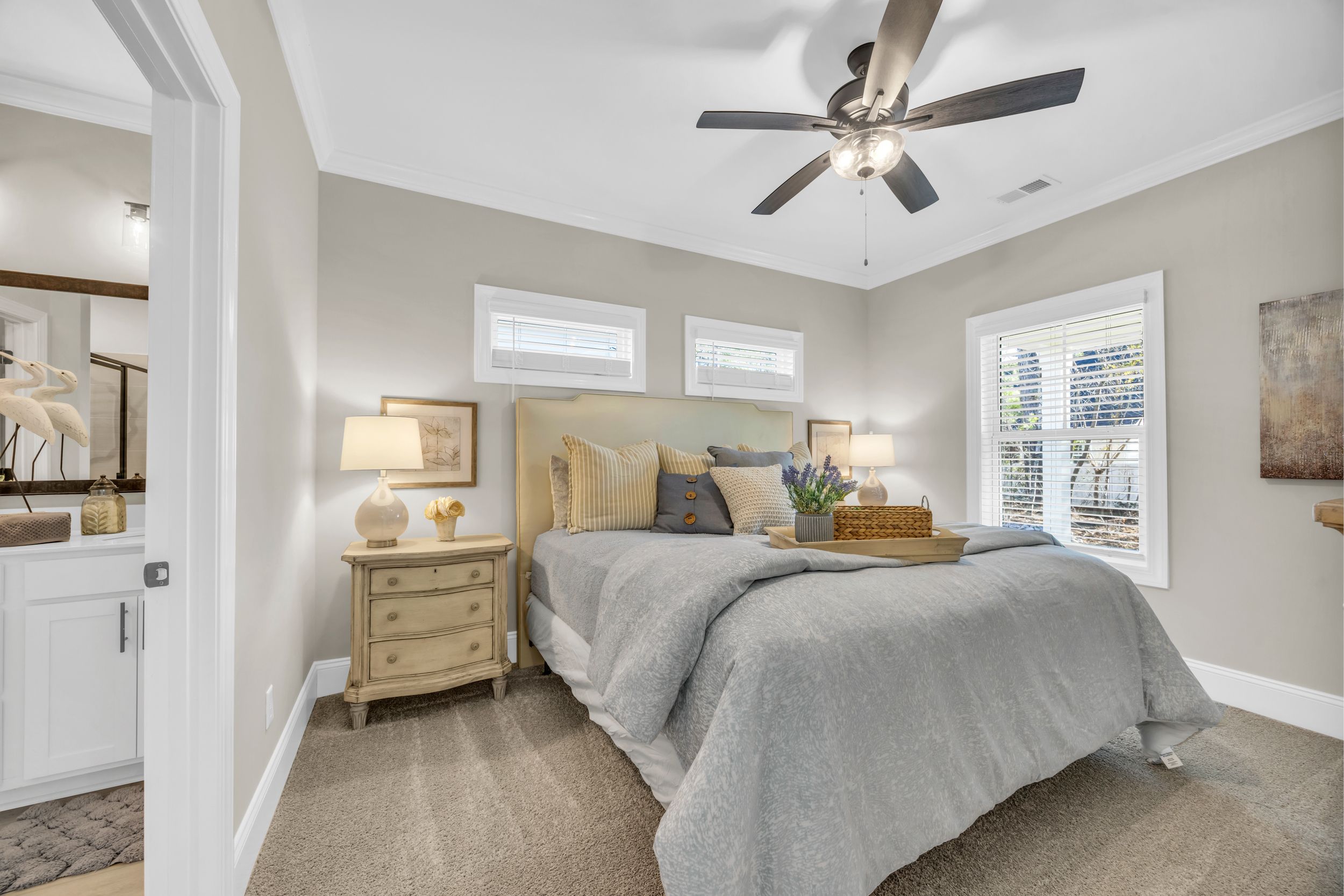 Glendale II Primary Suite