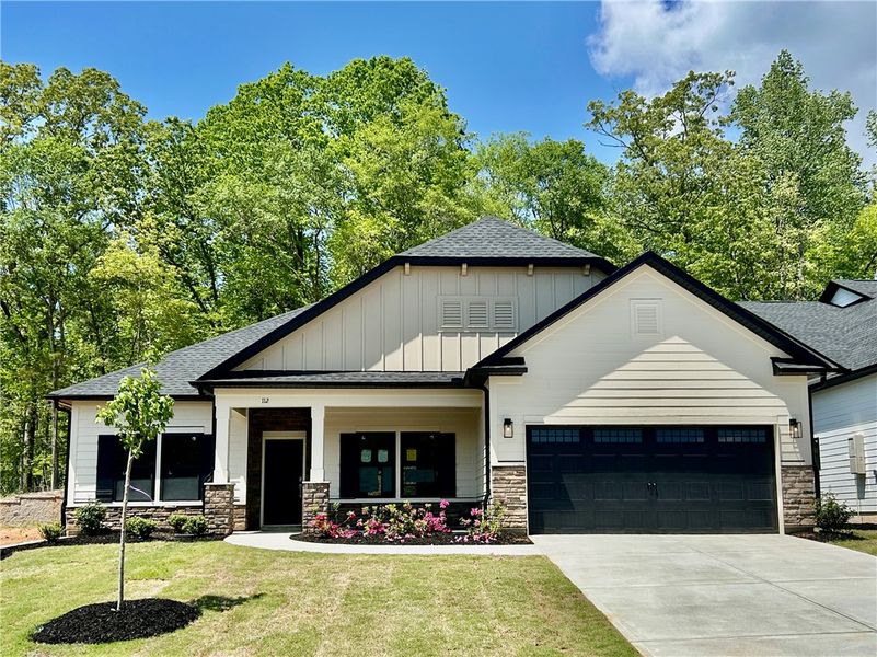 112 Shale Drive. Central, SC 29630