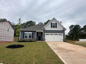 136 Hunters Ridge Drive (136 Hunters Ridge Drive)