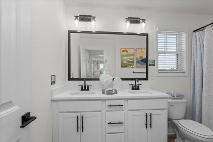 Bentcreek II - Bathroom