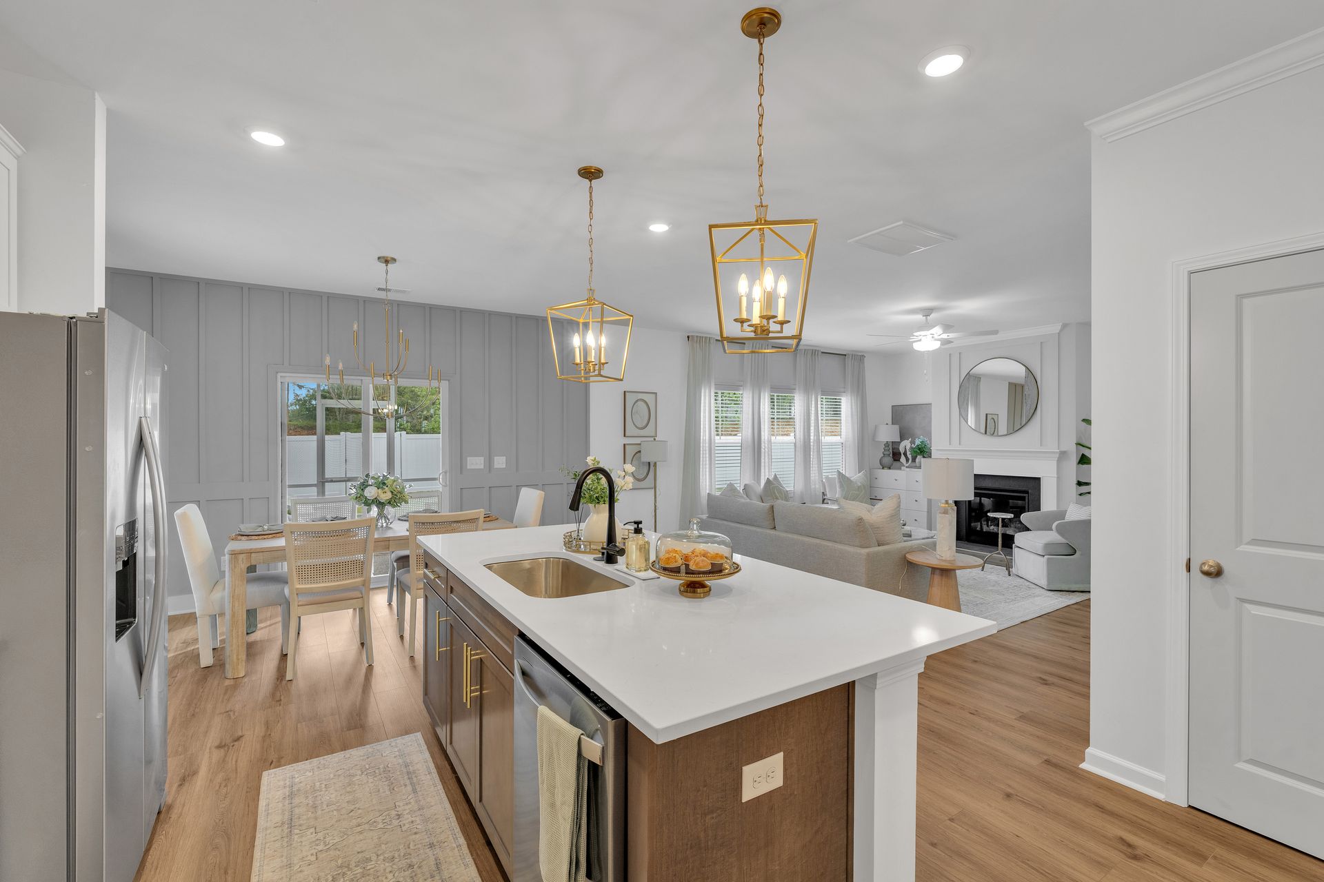 Benton II - Kitchen