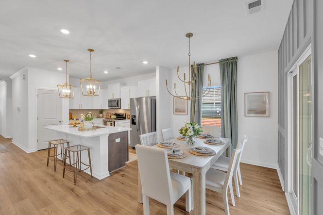 Benton II - Dining Room