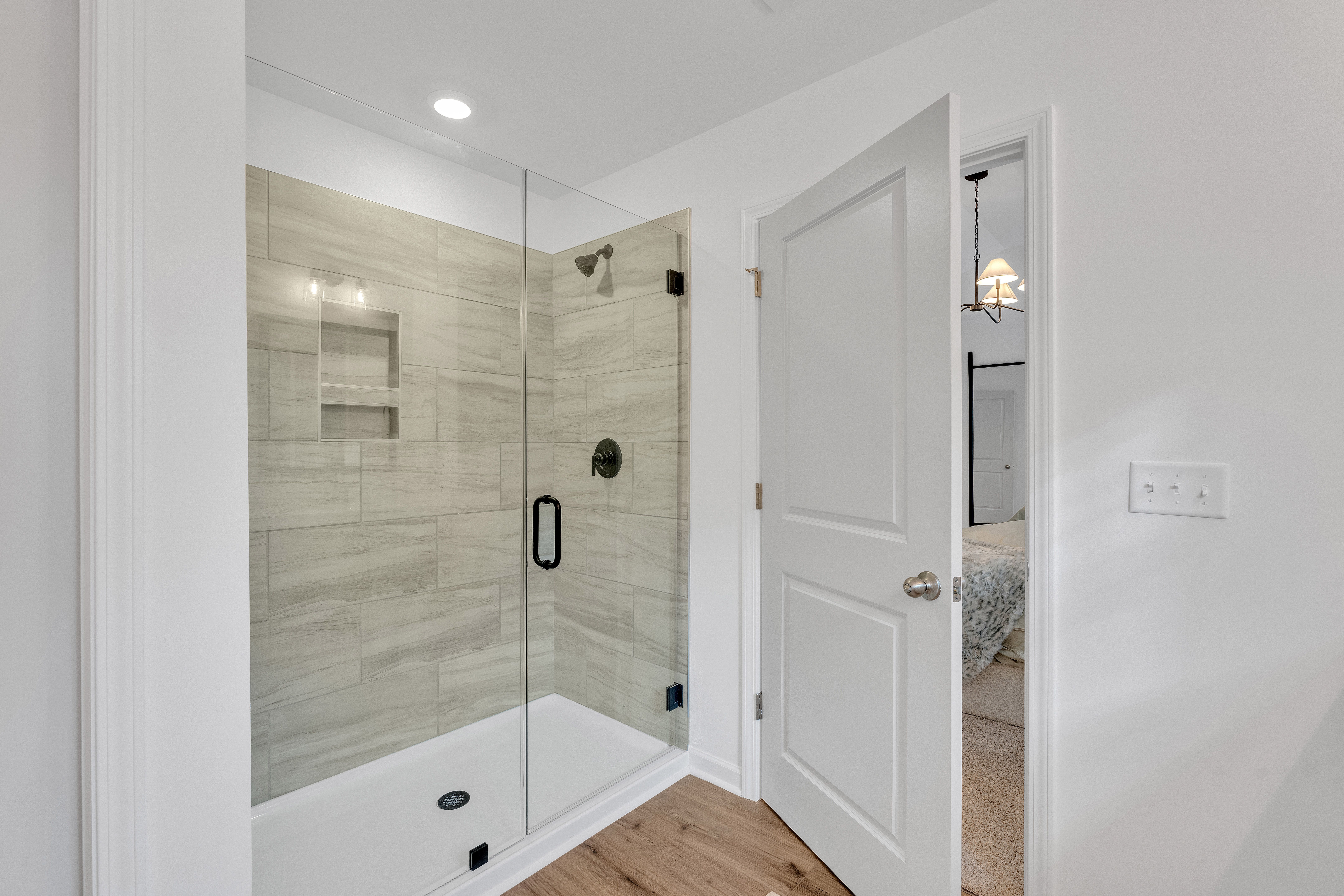 Benton II - Primary Bath