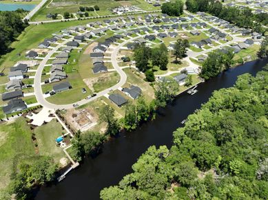 Grissett Landing Community near Waccamaw River