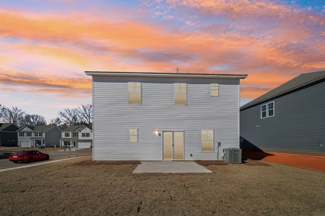 Bradley II - Back Exterior