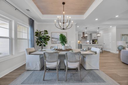 Wisteria II - Dining Room