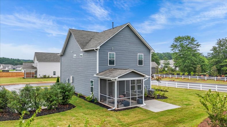 Crestfall II Back Exterior