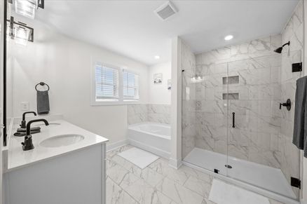 Crestfall II Primary Bath