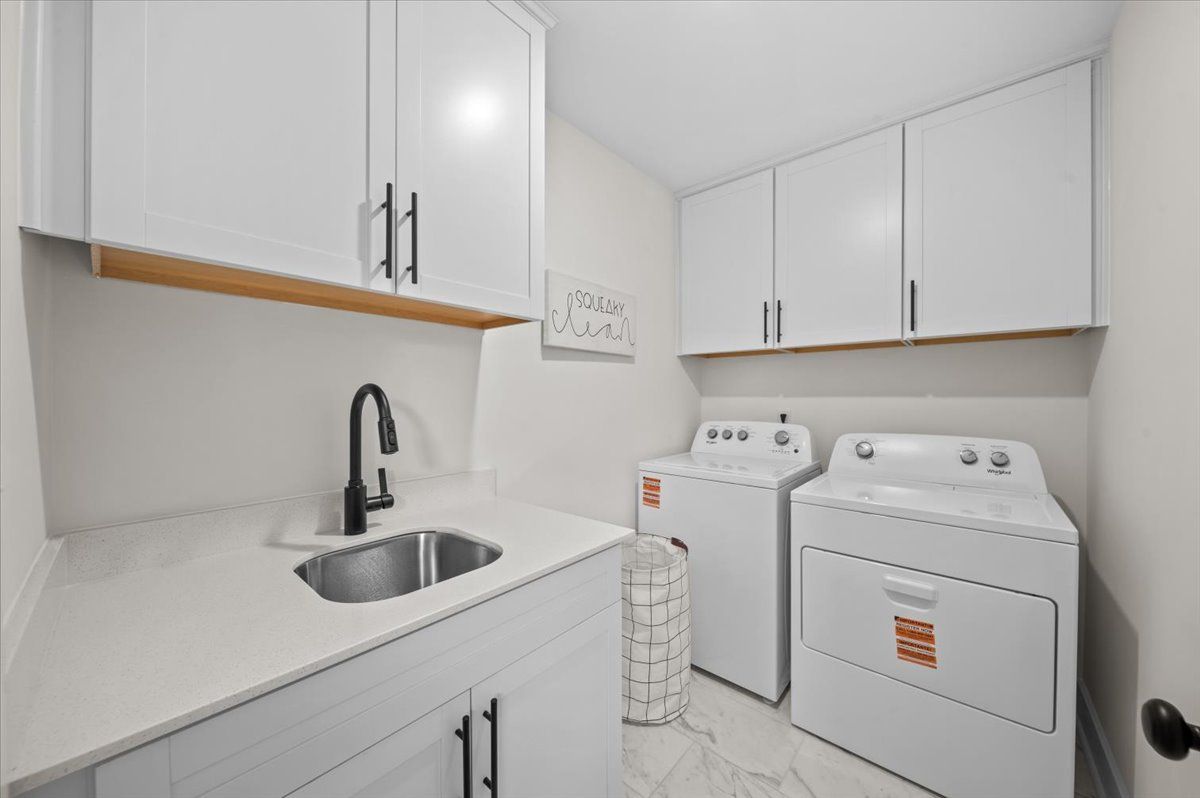 Crestfall II Laundry