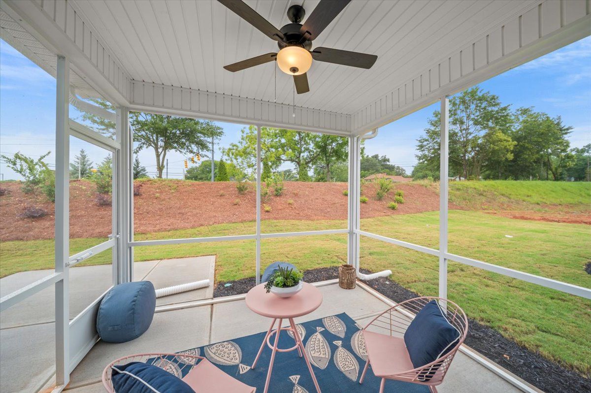 Crestfall II Back Patio