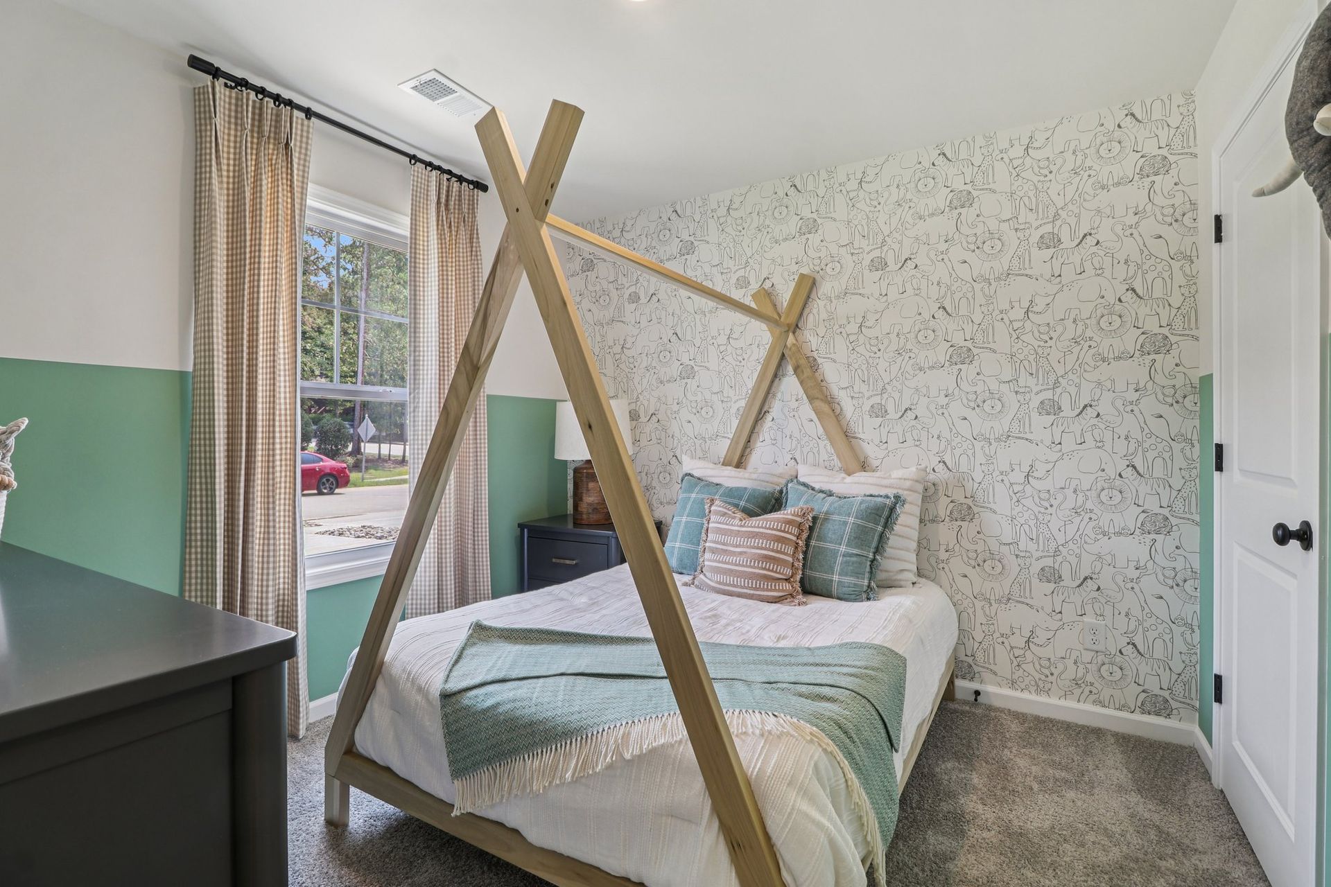 The Earle - Bedroom
