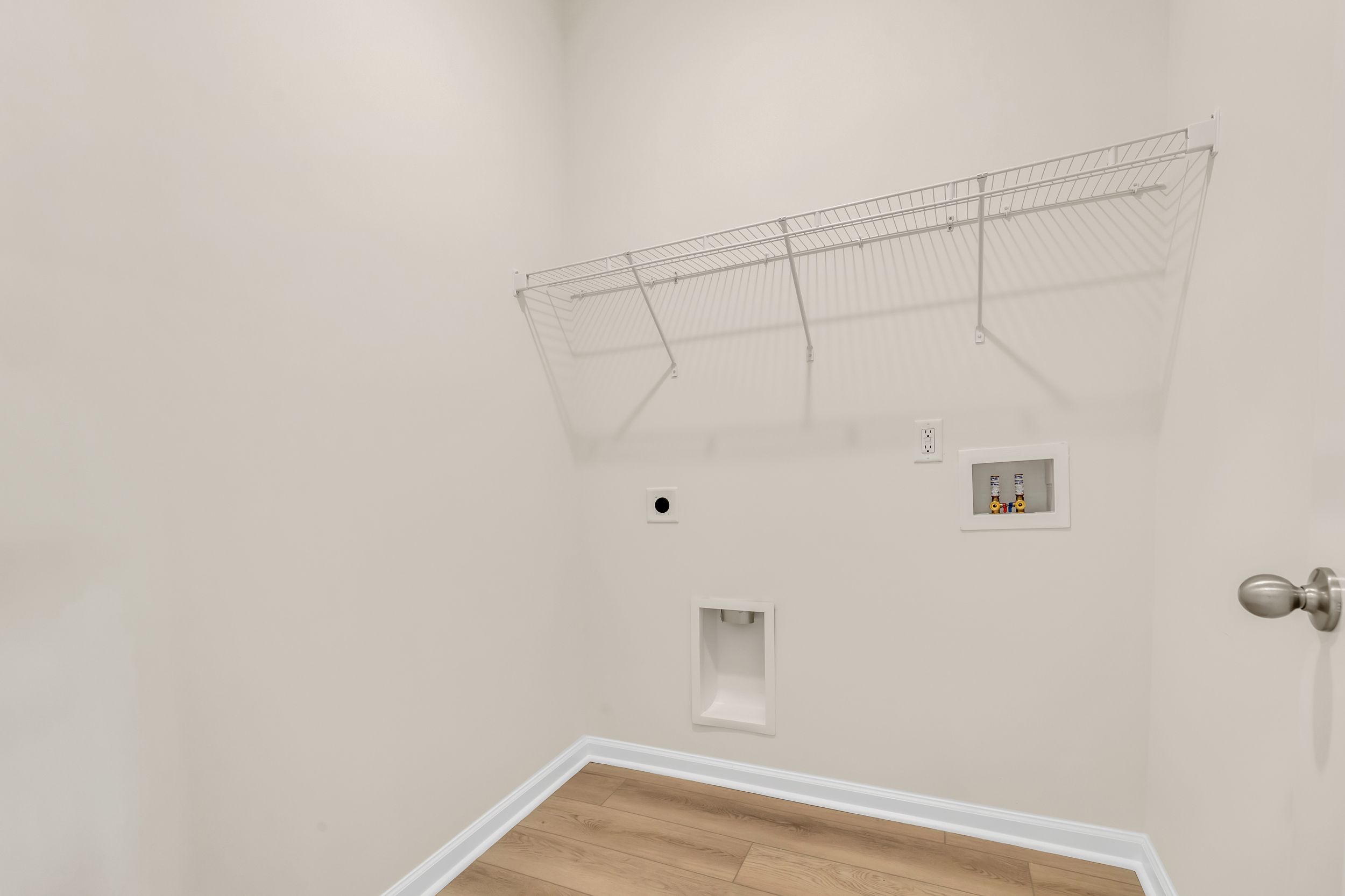 Courtney II Laundry Room