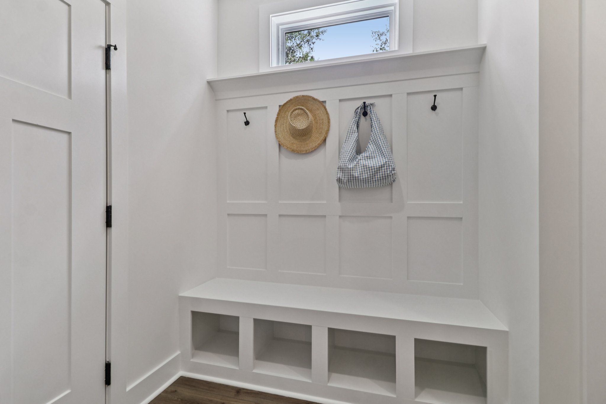 Wisteria II - Mud Room