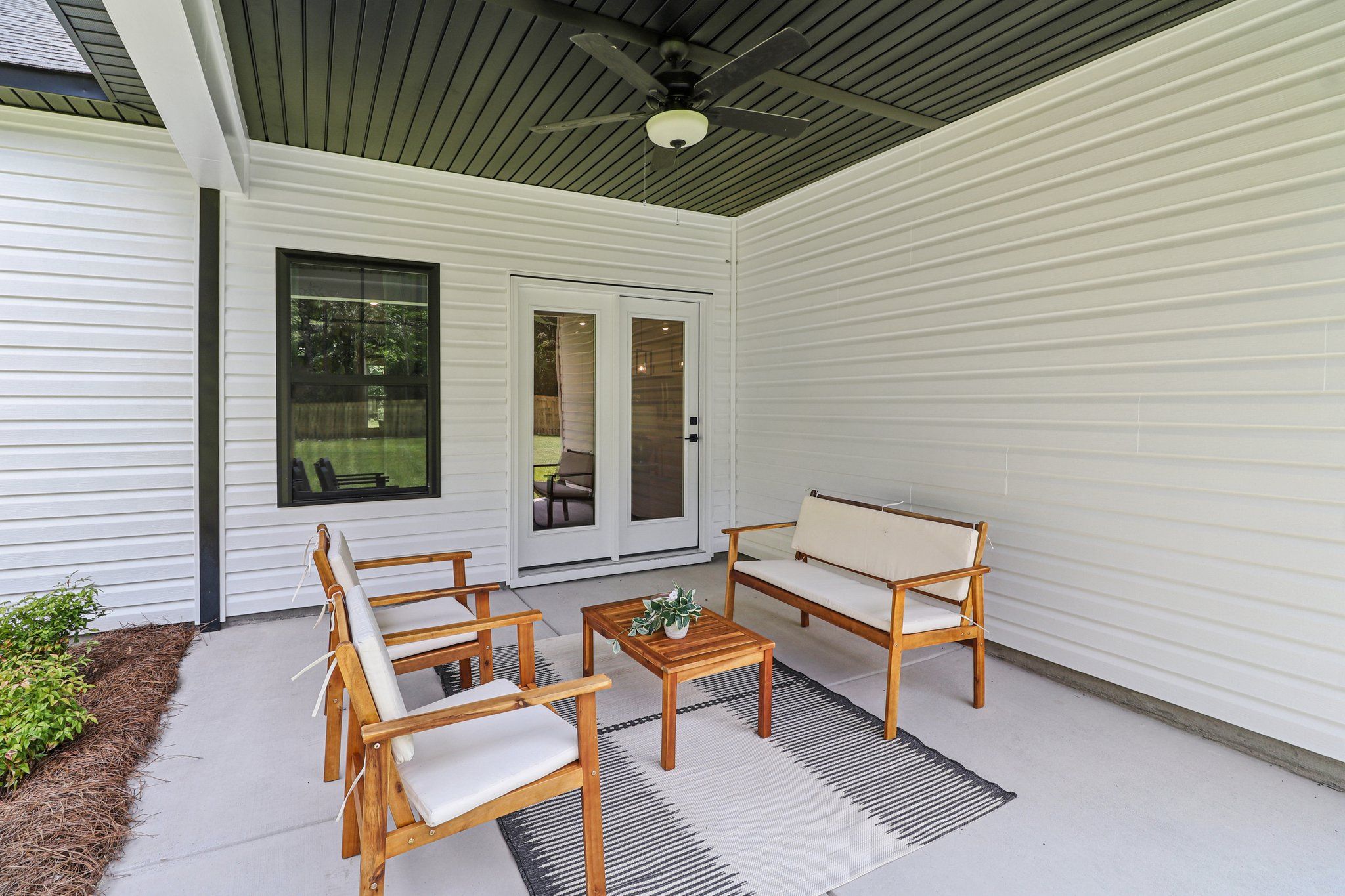 Wisteria II - Back Patio
