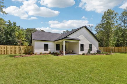 Wisteria II - Back Exterior