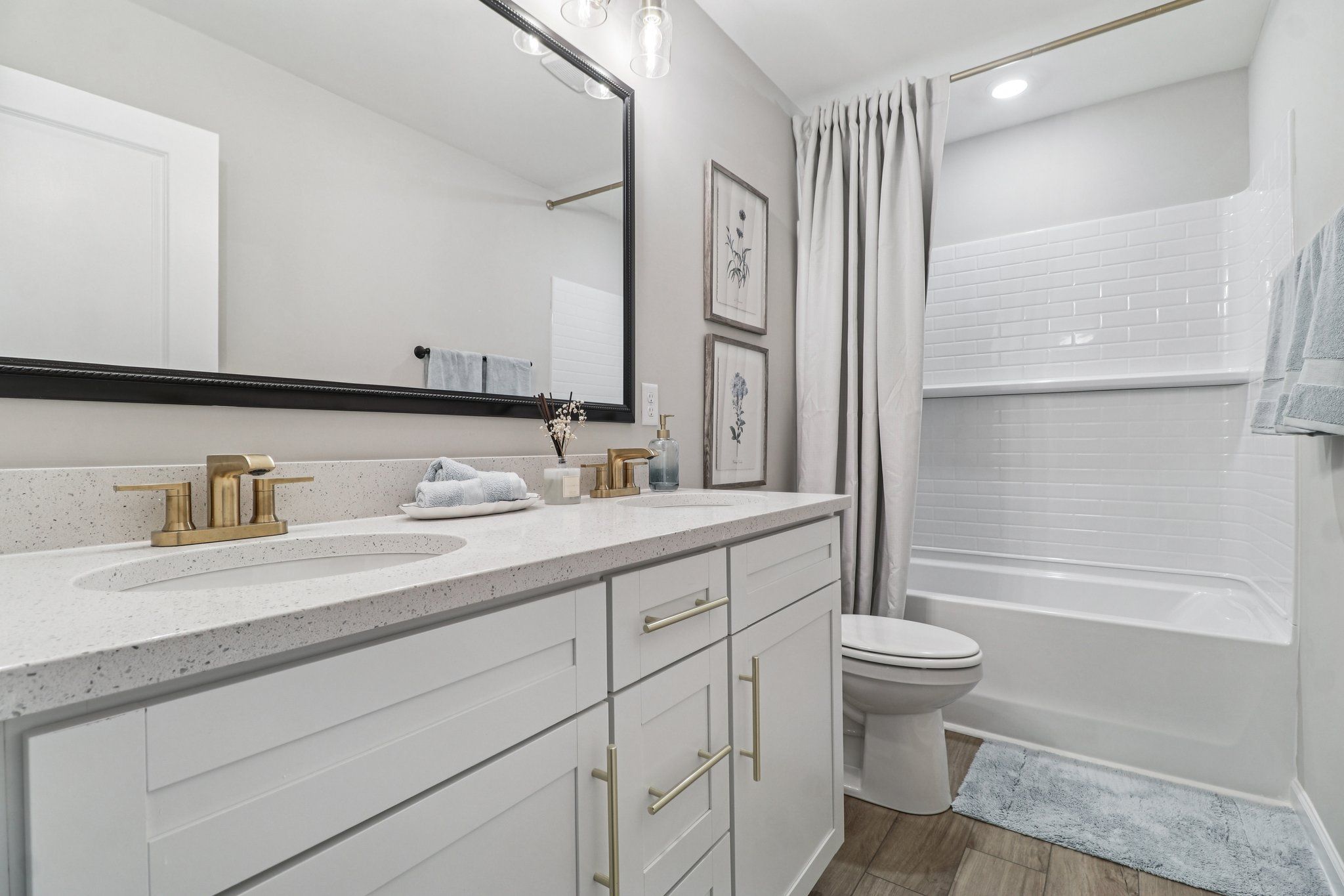 Dunbar II - Primary Bath