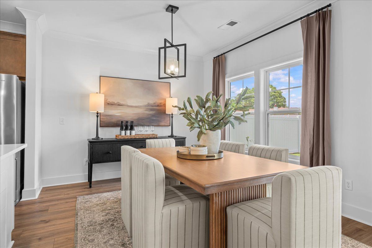 Bradley II - Dining Room