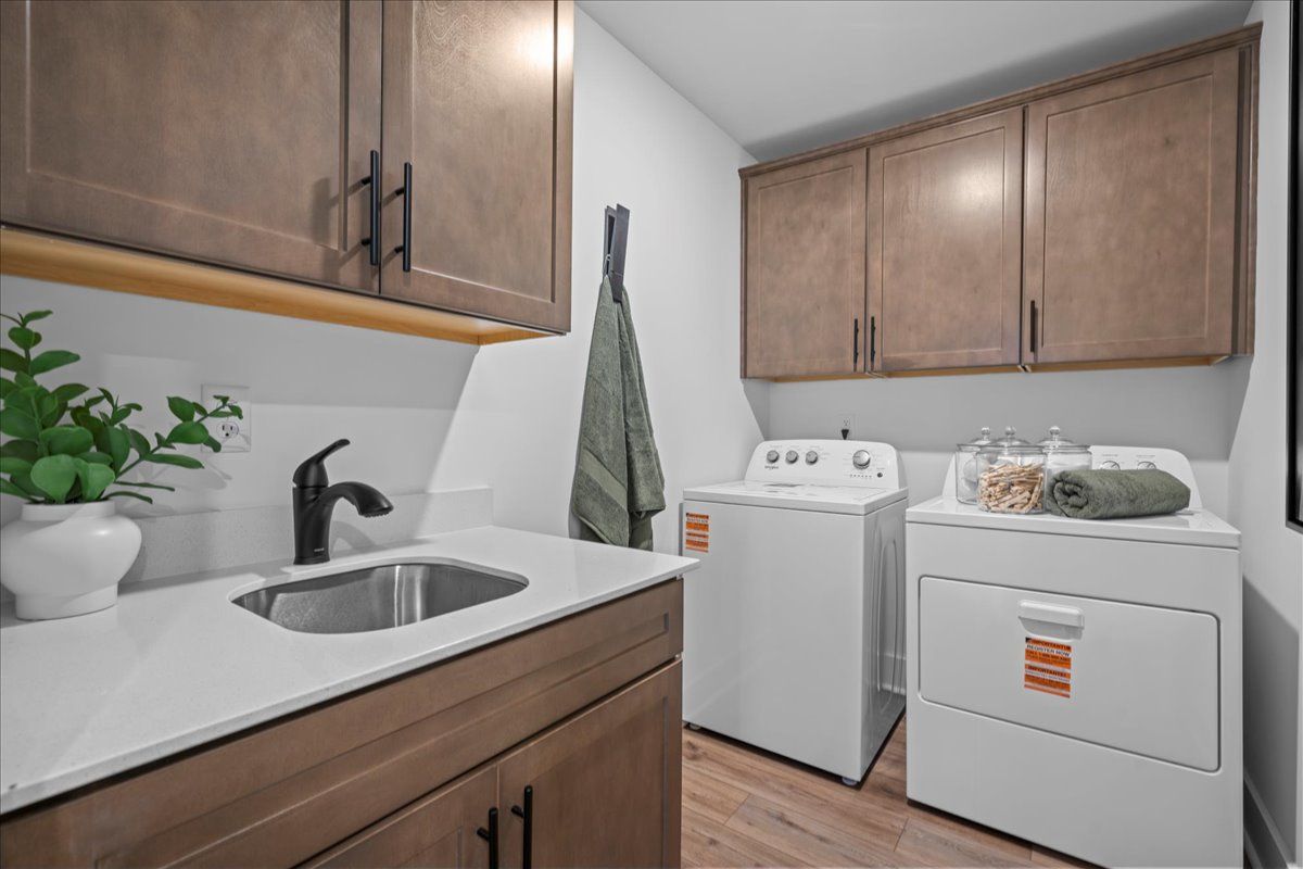 Bradley II Laundry Room
