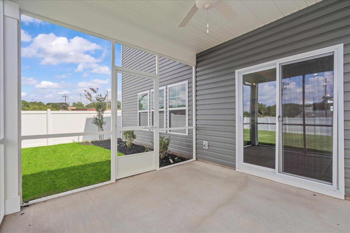 Bradley II - Back Porch