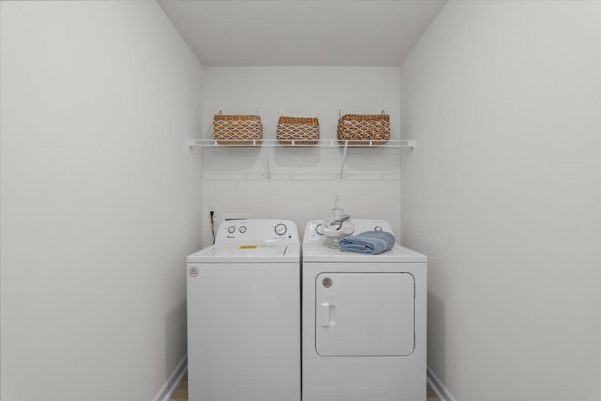 Benton II - Laundry Room