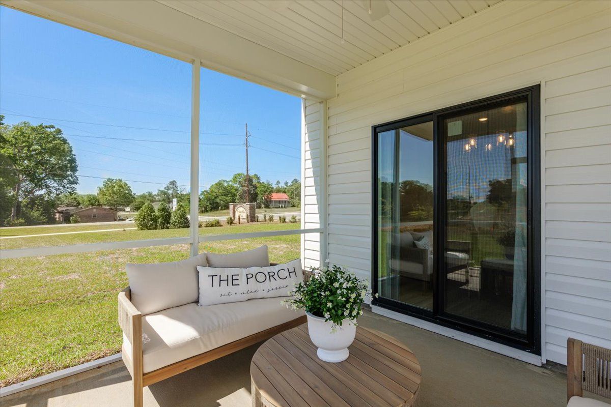 Benton II - Back Porch