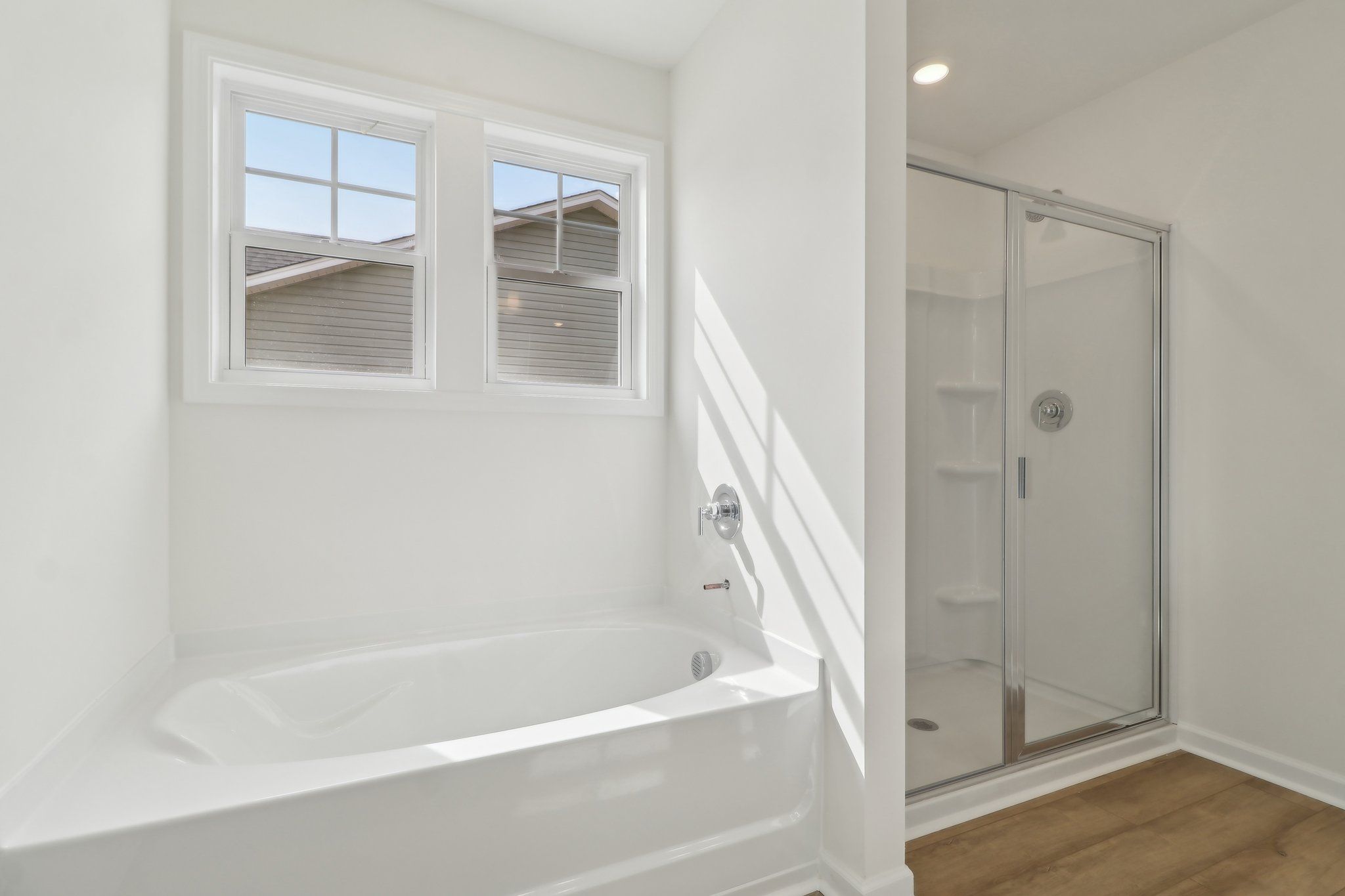 Hidden Creek II - Primary Bath