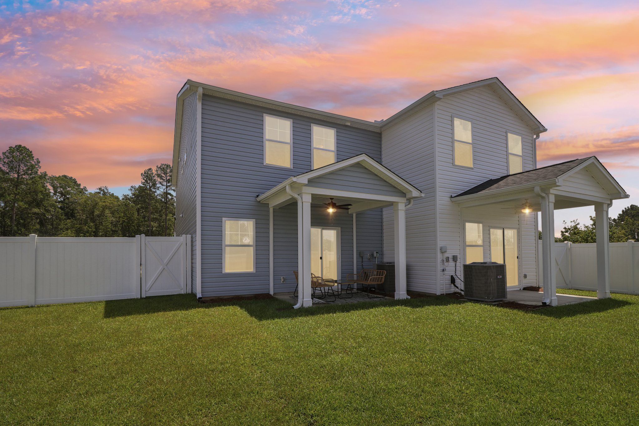 Southwind II - Back Exterior