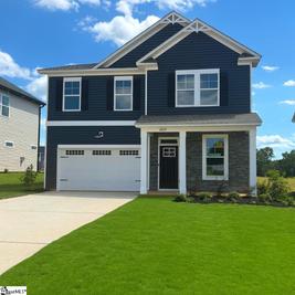 Benton II - Halton Oaks: Spartanburg, South Carolina - Great Southern Homes