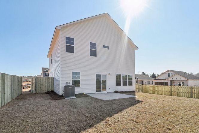 Harper II - Back Exterior