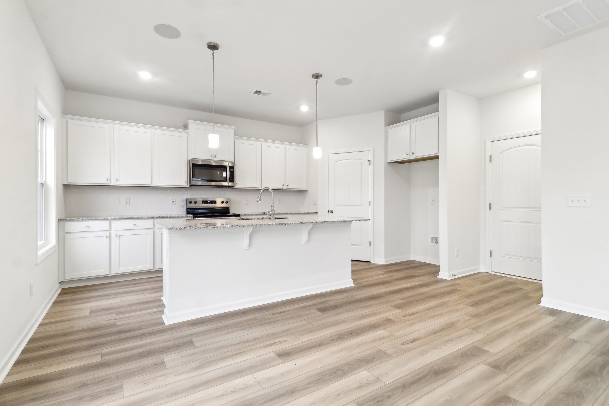 Harper II - Dining Room