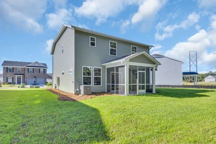 Bentcreek II Rear Exterior