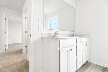 Harper II - Bathroom