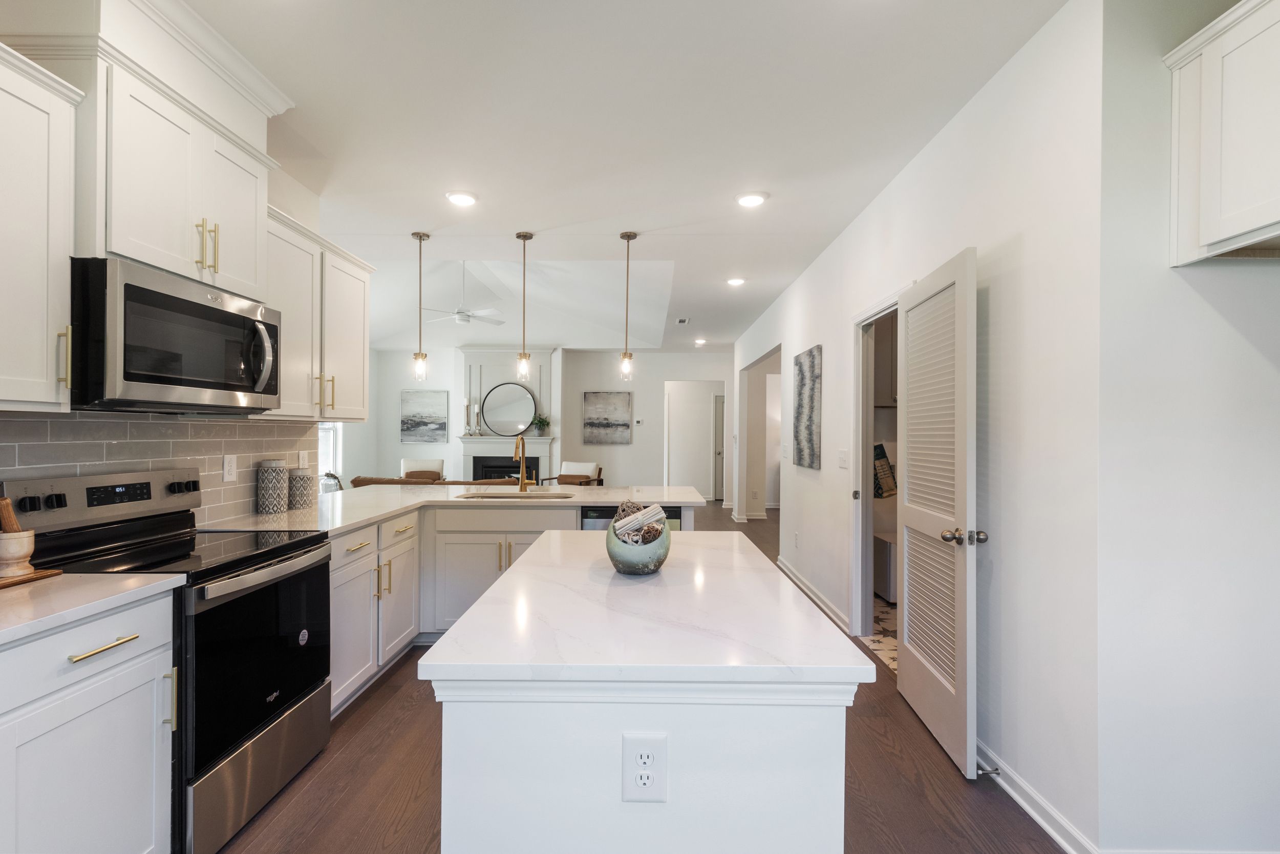 Wisteria II - Kitchen
