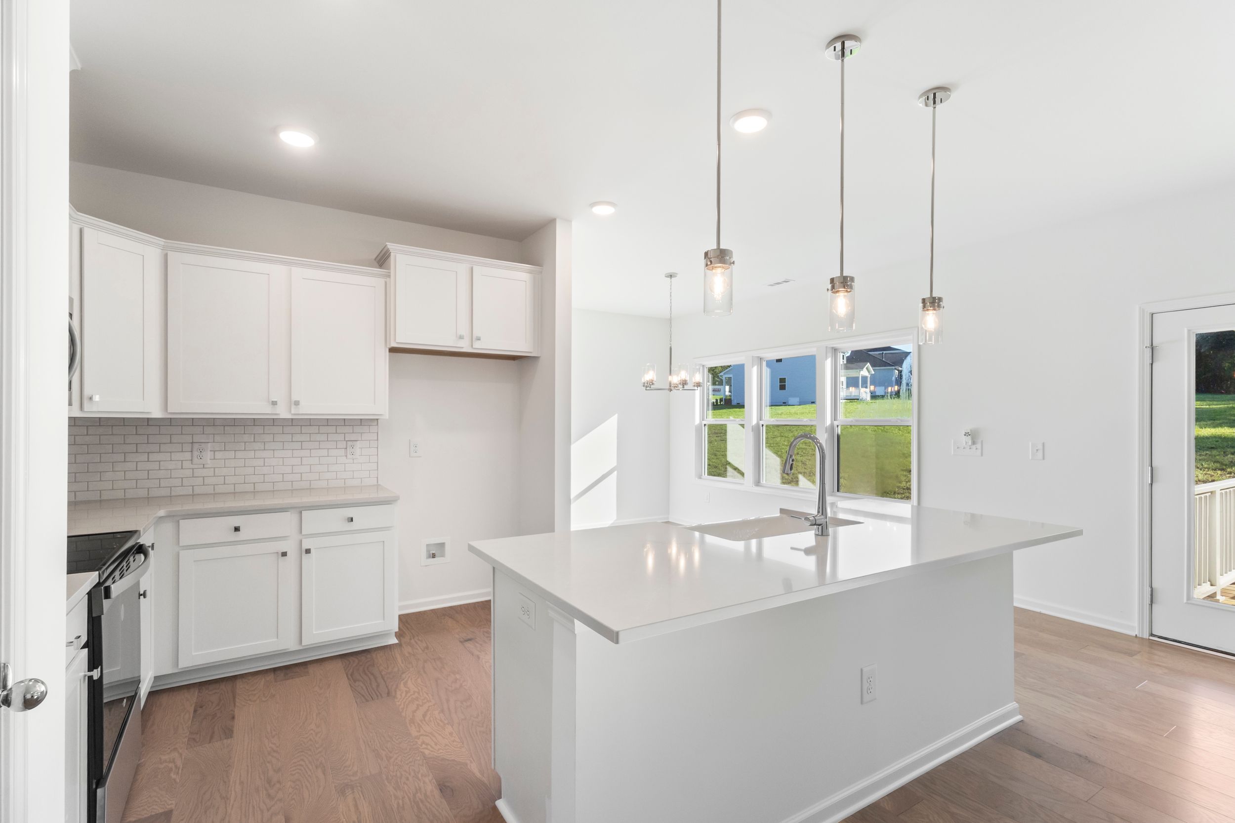 McClean II - Kitchen