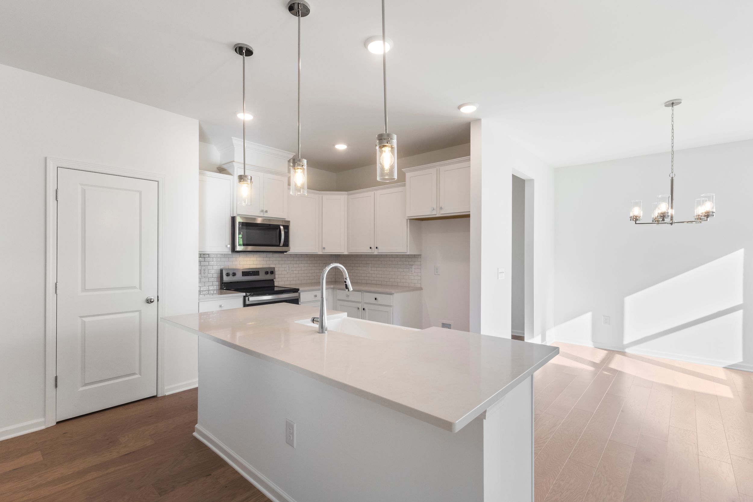 McClean II - Kitchen