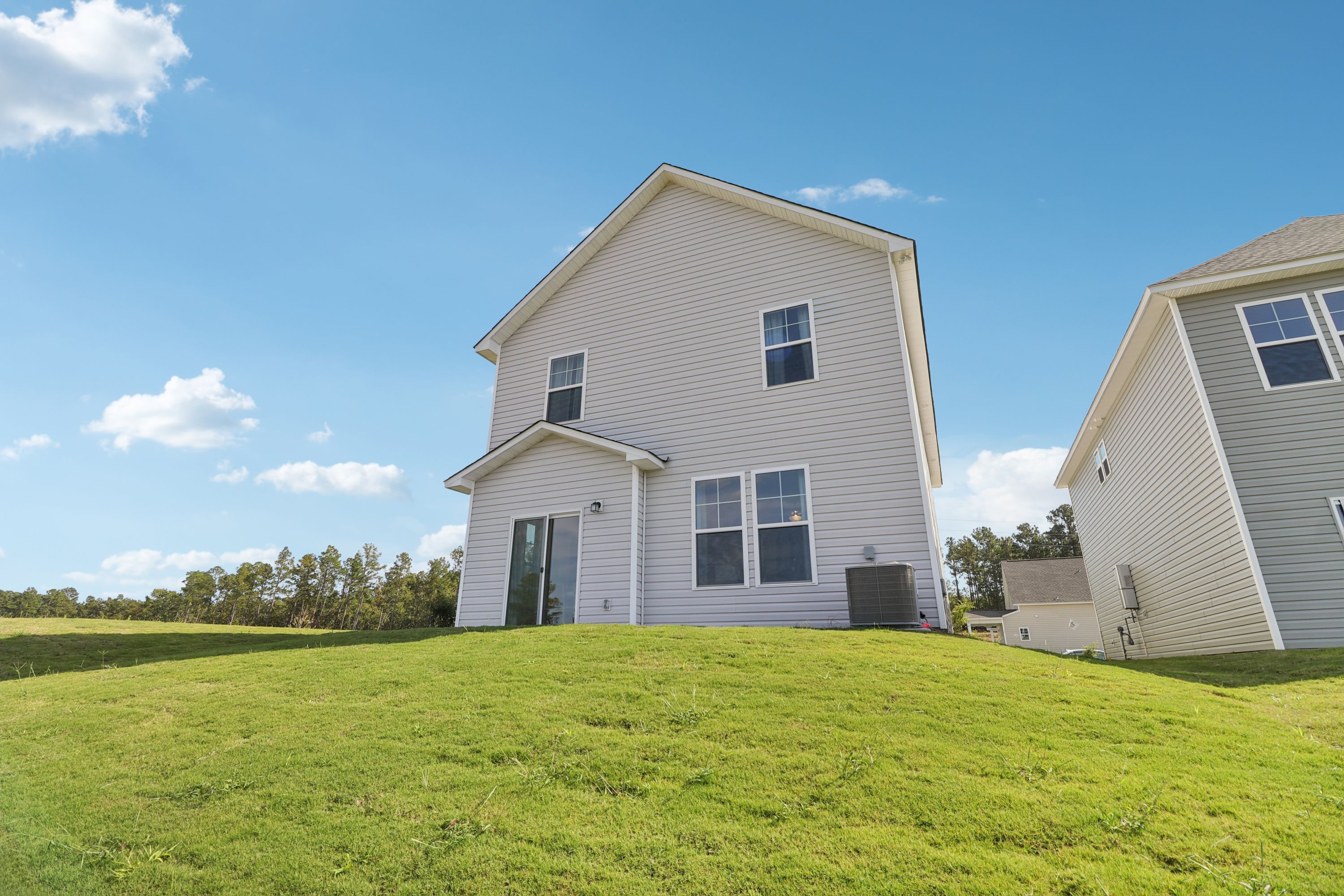 Crestfall II Back Exterior