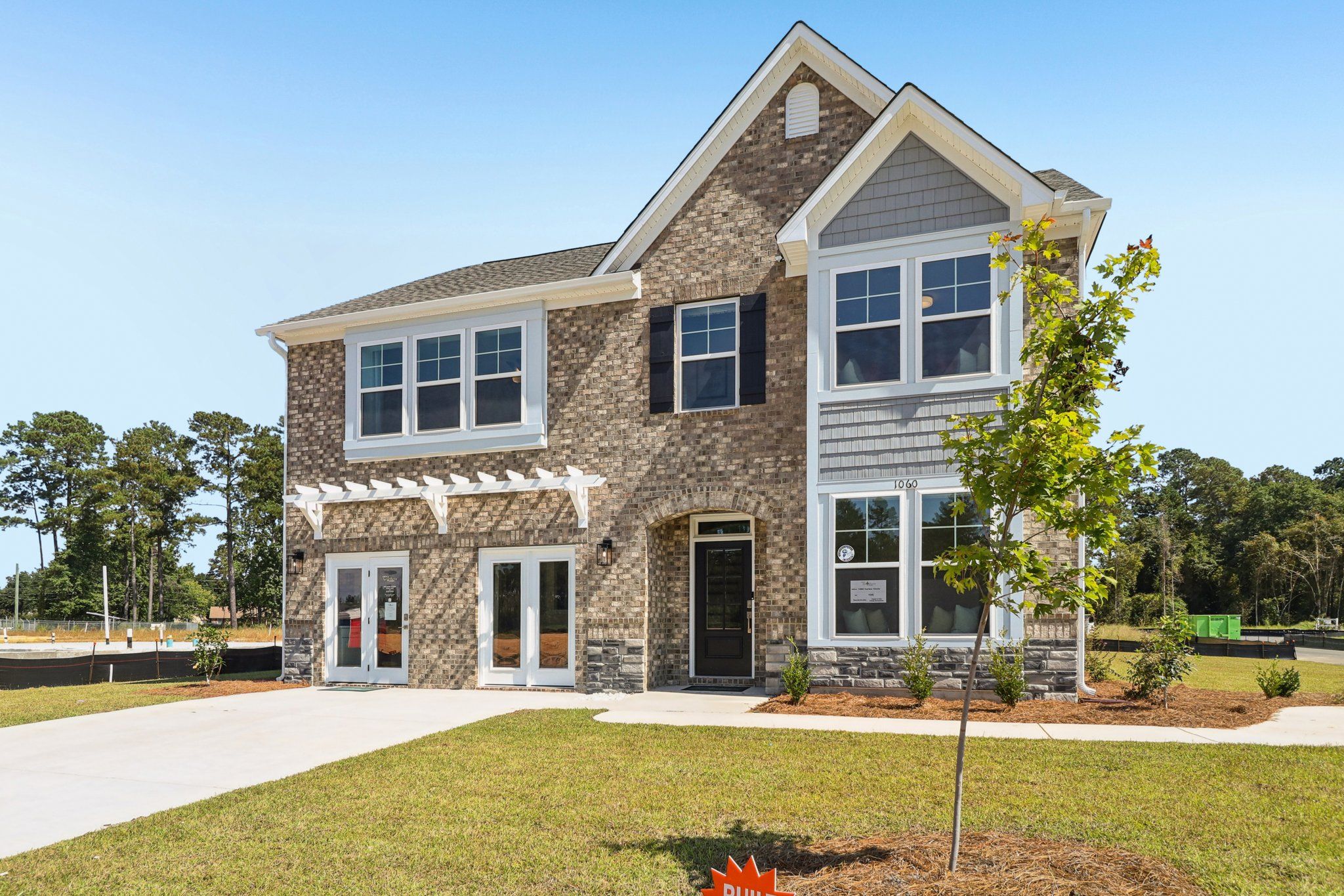 casa en Peachtree Hills por Great Southern Homes