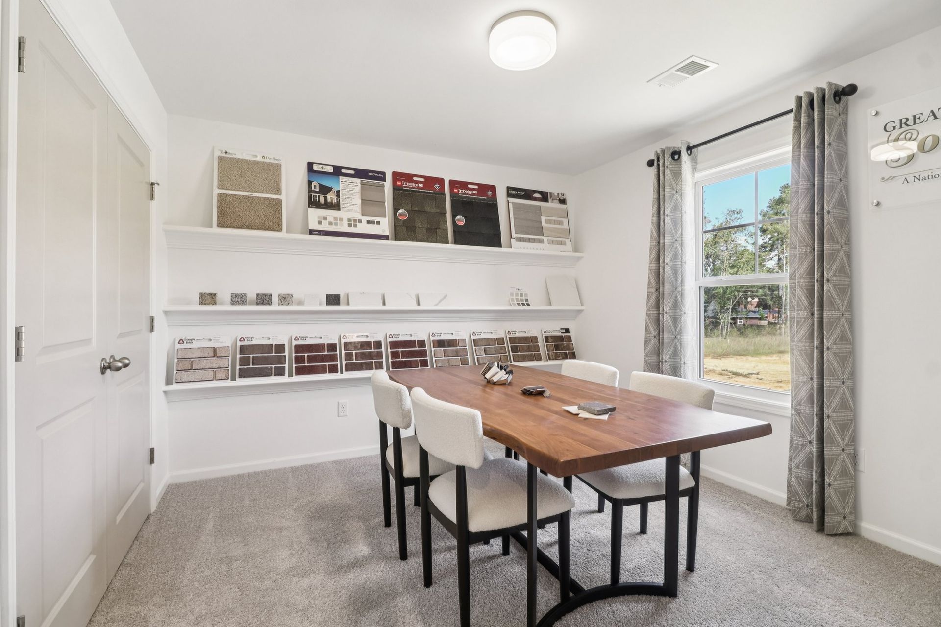 Porter II - Office